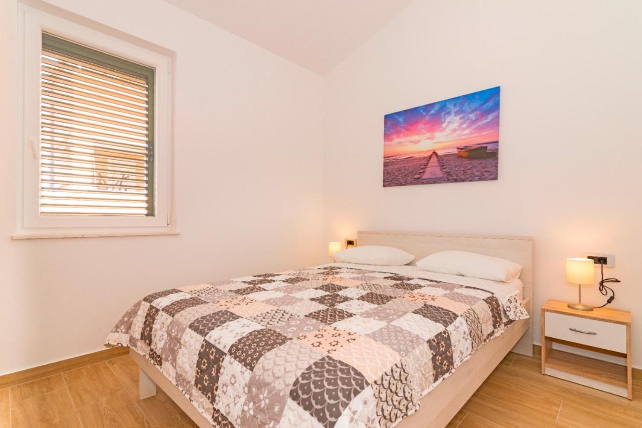 Appartamento Ventus Srima Esterno foto